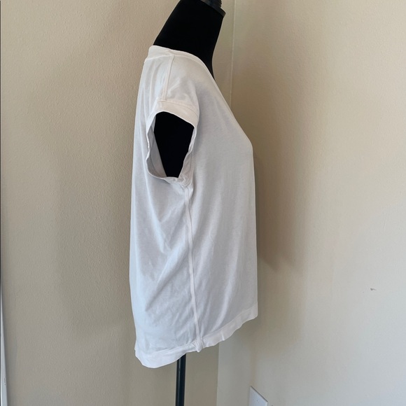Athleta white basic top medium - Picture 4 of 7